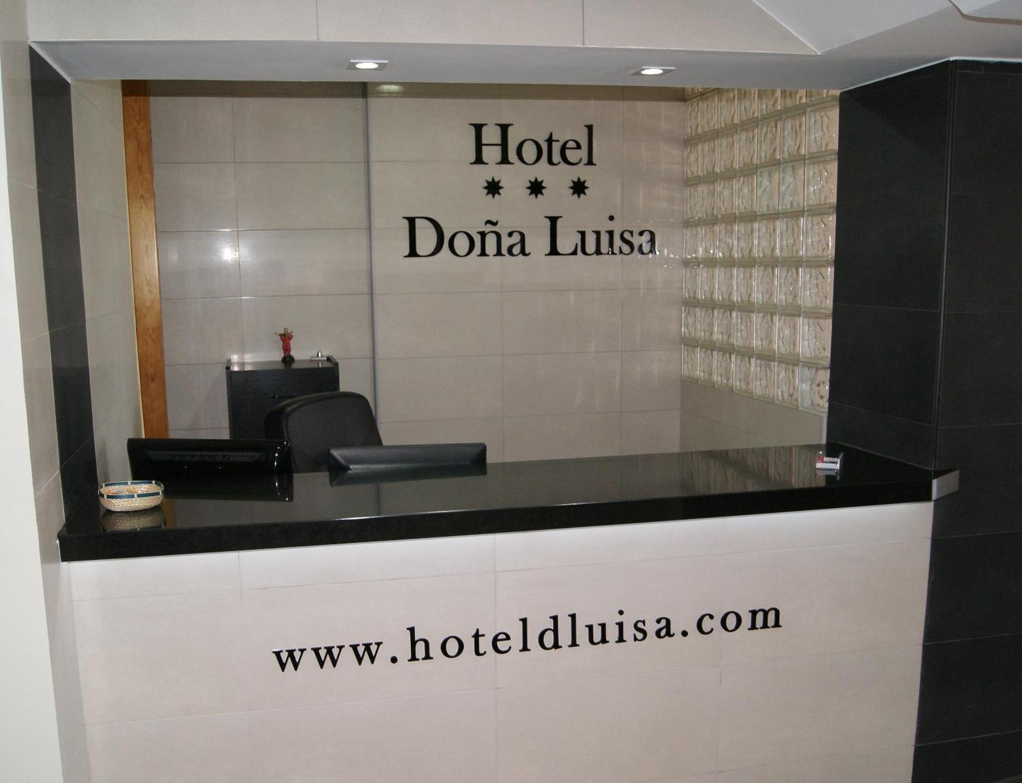 Hotel Doña Luisa San Luis de Sabinillas Exterior foto