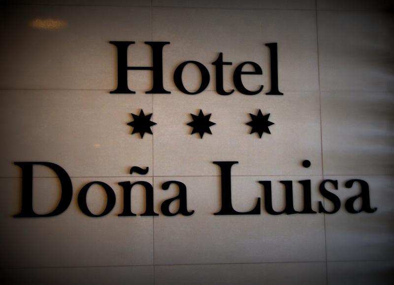 Hotel Doña Luisa San Luis de Sabinillas Exterior foto